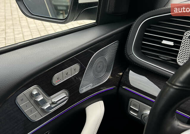 Белый Мерседес GLE-Class Coupe, объемом двигателя 2.93 л и пробегом 90 тыс. км за 77500 $, фото 30 на Automoto.ua