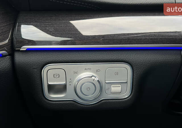 Белый Мерседес GLE-Class Coupe, объемом двигателя 2.93 л и пробегом 90 тыс. км за 77500 $, фото 26 на Automoto.ua