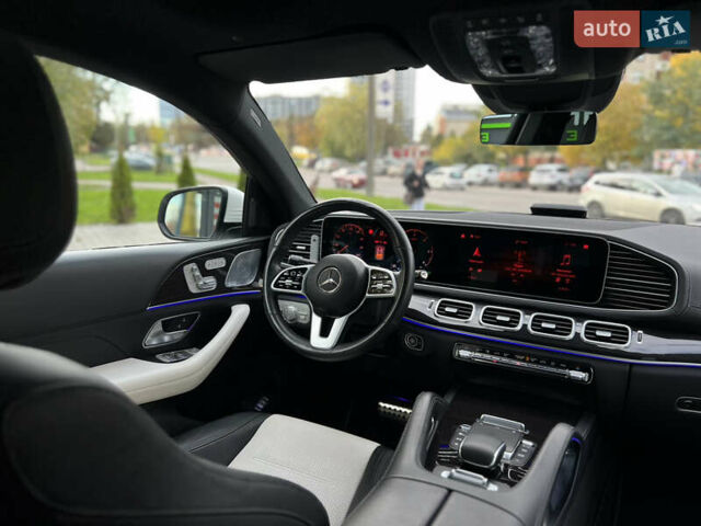 Белый Мерседес GLE-Class Coupe, объемом двигателя 2.93 л и пробегом 90 тыс. км за 77500 $, фото 45 на Automoto.ua