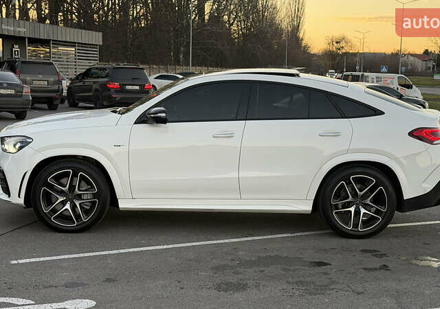 Білий Мерседес GLE-Class Coupe, об'ємом двигуна 3 л та пробігом 37 тис. км за 79999 $, фото 4 на Automoto.ua