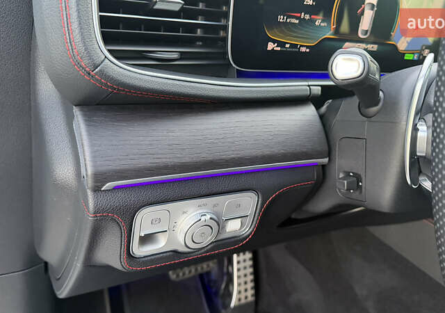 Білий Мерседес GLE-Class Coupe, об'ємом двигуна 3 л та пробігом 37 тис. км за 79999 $, фото 13 на Automoto.ua