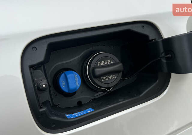 Белый Мерседес GLE-Class Coupe, объемом двигателя 2.93 л и пробегом 90 тыс. км за 77500 $, фото 13 на Automoto.ua