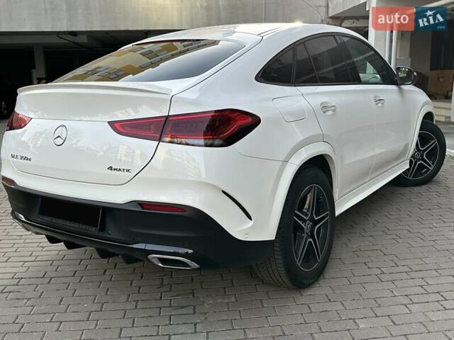Белый Мерседес GLE-Class Coupe, объемом двигателя 2.93 л и пробегом 35 тыс. км за 83700 $, фото 16 на Automoto.ua