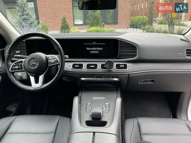 Білий Мерседес GLE-Class Coupe, об'ємом двигуна 2.93 л та пробігом 81 тис. км за 77000 $, фото 37 на Automoto.ua