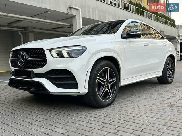 Белый Мерседес GLE-Class Coupe, объемом двигателя 2.93 л и пробегом 35 тыс. км за 83700 $, фото 26 на Automoto.ua