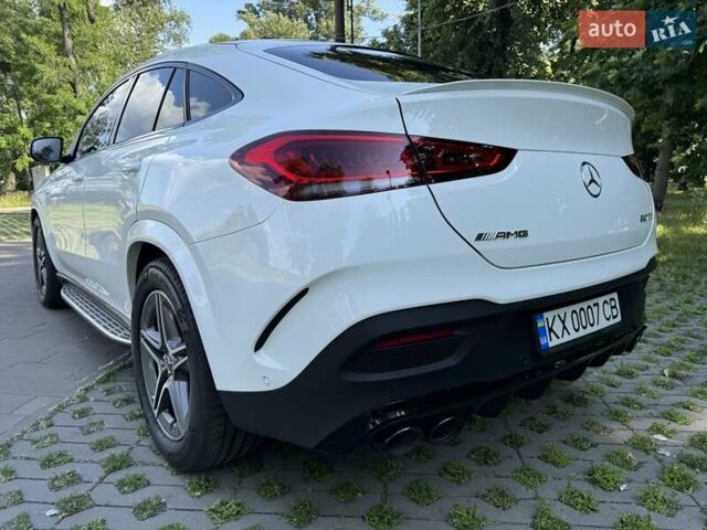 Белый Мерседес GLE-Class Coupe, объемом двигателя 3 л и пробегом 43 тыс. км за 81800 $, фото 1 на Automoto.ua