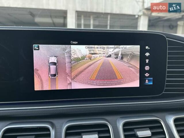 Белый Мерседес GLE-Class Coupe, объемом двигателя 2.93 л и пробегом 35 тыс. км за 83700 $, фото 52 на Automoto.ua