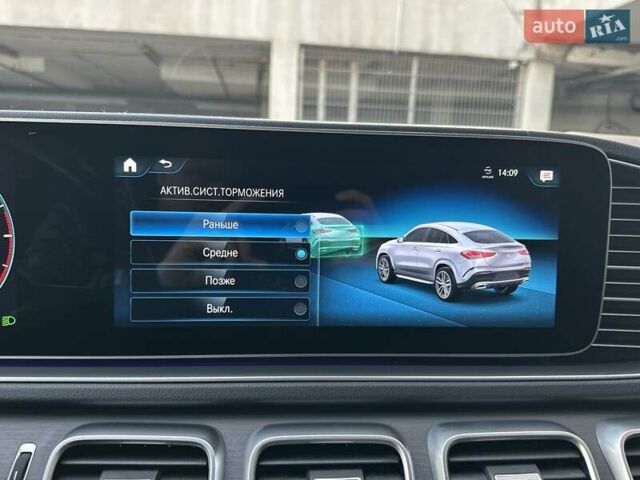 Белый Мерседес GLE-Class Coupe, объемом двигателя 2.93 л и пробегом 35 тыс. км за 83700 $, фото 58 на Automoto.ua