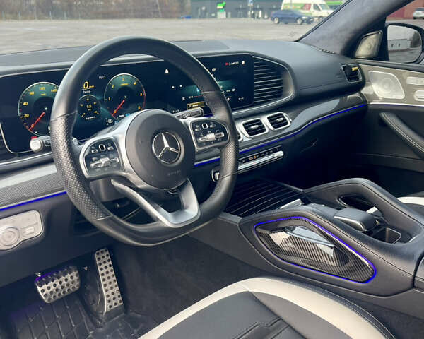 Білий Мерседес GLE-Class Coupe, об'ємом двигуна 1.95 л та пробігом 60 тис. км за 77000 $, фото 31 на Automoto.ua