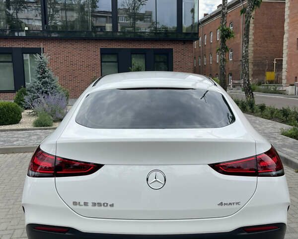 Білий Мерседес GLE-Class Coupe, об'ємом двигуна 2.93 л та пробігом 81 тис. км за 77000 $, фото 11 на Automoto.ua