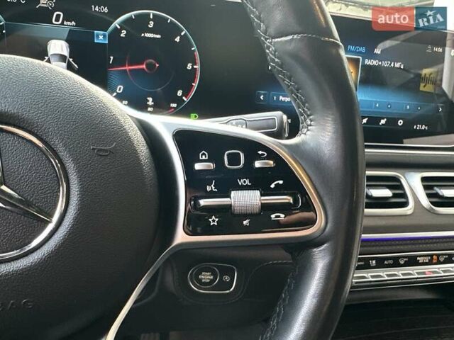 Белый Мерседес GLE-Class Coupe, объемом двигателя 2.93 л и пробегом 35 тыс. км за 83700 $, фото 49 на Automoto.ua