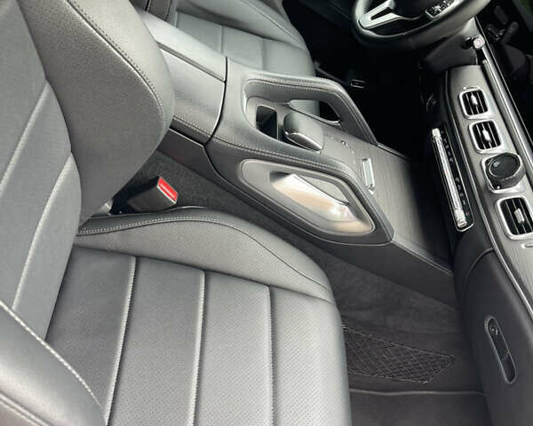 Білий Мерседес GLE-Class Coupe, об'ємом двигуна 2.93 л та пробігом 81 тис. км за 77000 $, фото 38 на Automoto.ua