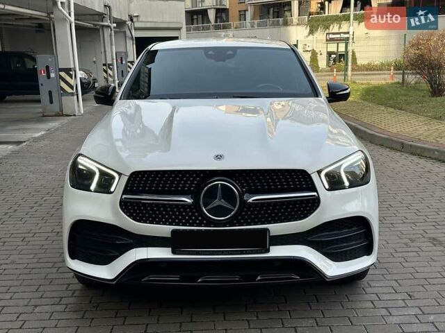 Белый Мерседес GLE-Class Coupe, объемом двигателя 2.93 л и пробегом 35 тыс. км за 83700 $, фото 17 на Automoto.ua