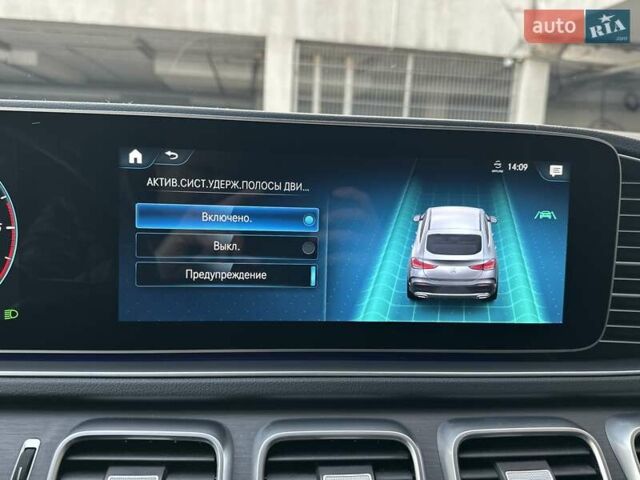 Белый Мерседес GLE-Class Coupe, объемом двигателя 2.93 л и пробегом 35 тыс. км за 83700 $, фото 57 на Automoto.ua