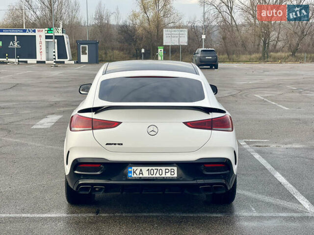 Білий Мерседес GLE-Class Coupe, об'ємом двигуна 1.95 л та пробігом 60 тис. км за 77000 $, фото 5 на Automoto.ua