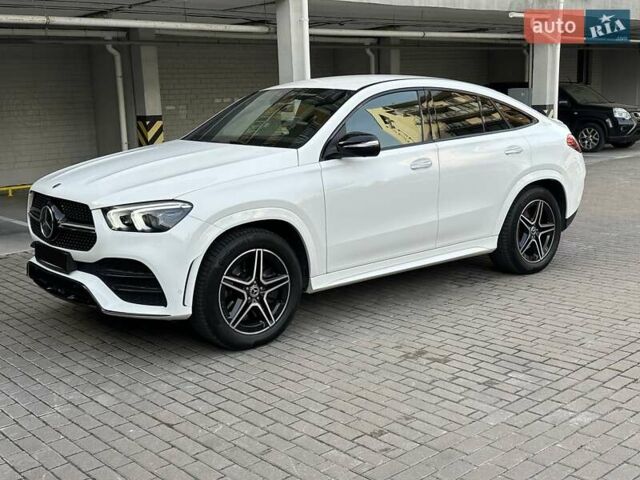 Белый Мерседес GLE-Class Coupe, объемом двигателя 2.93 л и пробегом 35 тыс. км за 83700 $, фото 19 на Automoto.ua