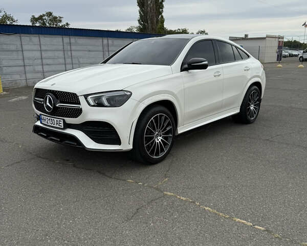 Белый Мерседес GLE-Class Coupe, объемом двигателя 2 л и пробегом 49 тыс. км за 87500 $, фото 13 на Automoto.ua