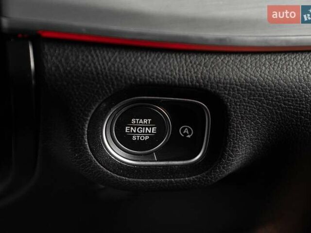 Білий Мерседес GLE-Class Coupe, об'ємом двигуна 3 л та пробігом 32 тис. км за 91000 $, фото 2 на Automoto.ua