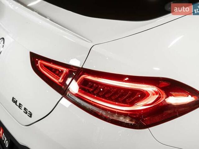 Білий Мерседес GLE-Class Coupe, об'ємом двигуна 3 л та пробігом 32 тис. км за 91000 $, фото 23 на Automoto.ua