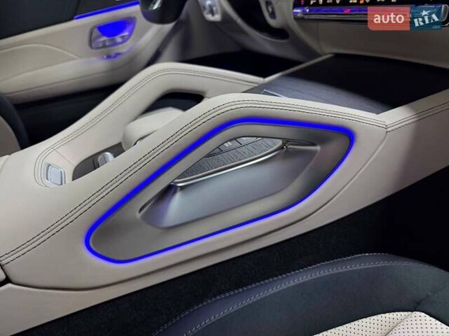 Белый Мерседес GLE-Class Coupe, объемом двигателя 3 л и пробегом 10 тыс. км за 127500 $, фото 122 на Automoto.ua