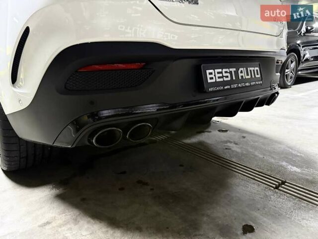 Белый Мерседес GLE-Class Coupe, объемом двигателя 3 л и пробегом 10 тыс. км за 127500 $, фото 33 на Automoto.ua