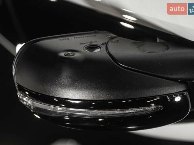 Білий Мерседес GLE-Class Coupe, об'ємом двигуна 3 л та пробігом 32 тис. км за 91000 $, фото 28 на Automoto.ua