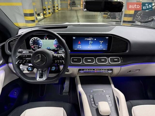 Белый Мерседес GLE-Class Coupe, объемом двигателя 3 л и пробегом 10 тыс. км за 127500 $, фото 62 на Automoto.ua