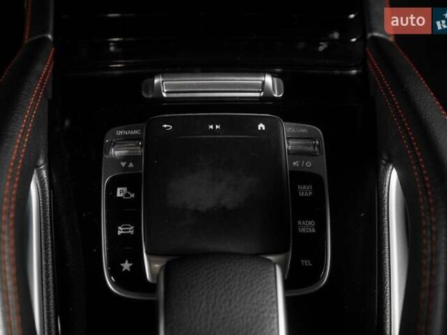 Білий Мерседес GLE-Class Coupe, об'ємом двигуна 3 л та пробігом 32 тис. км за 91000 $, фото 60 на Automoto.ua