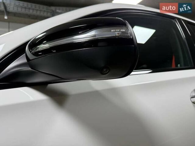 Белый Мерседес GLE-Class Coupe, объемом двигателя 3 л и пробегом 10 тыс. км за 127500 $, фото 29 на Automoto.ua