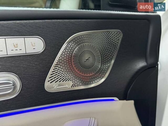 Белый Мерседес GLE-Class Coupe, объемом двигателя 3 л и пробегом 10 тыс. км за 127500 $, фото 45 на Automoto.ua