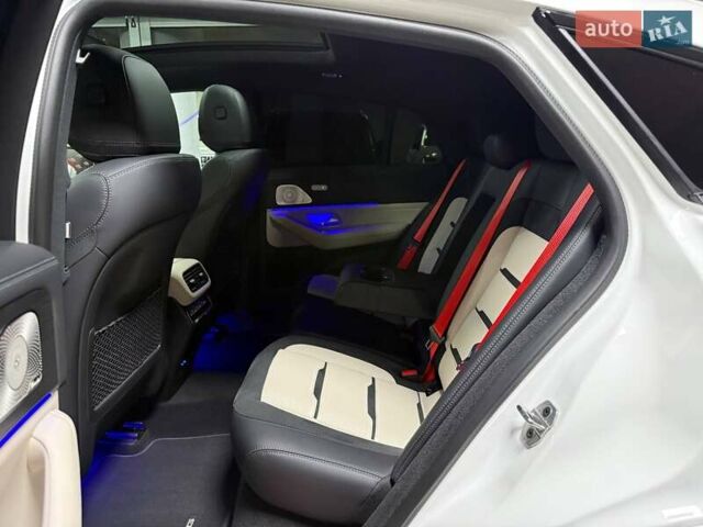Белый Мерседес GLE-Class Coupe, объемом двигателя 3 л и пробегом 10 тыс. км за 127500 $, фото 67 на Automoto.ua