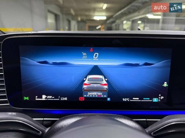 Белый Мерседес GLE-Class Coupe, объемом двигателя 3 л и пробегом 10 тыс. км за 127500 $, фото 103 на Automoto.ua