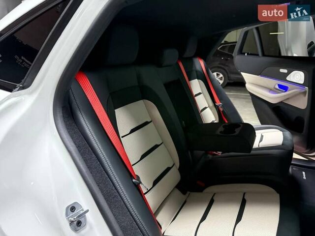 Белый Мерседес GLE-Class Coupe, объемом двигателя 3 л и пробегом 10 тыс. км за 127500 $, фото 75 на Automoto.ua