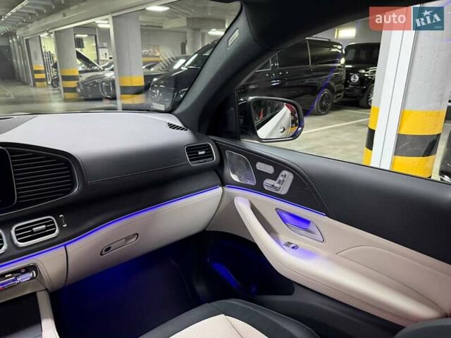 Белый Мерседес GLE-Class Coupe, объемом двигателя 3 л и пробегом 10 тыс. км за 127500 $, фото 81 на Automoto.ua