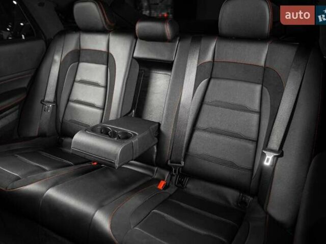 Білий Мерседес GLE-Class Coupe, об'ємом двигуна 3 л та пробігом 32 тис. км за 91000 $, фото 44 на Automoto.ua