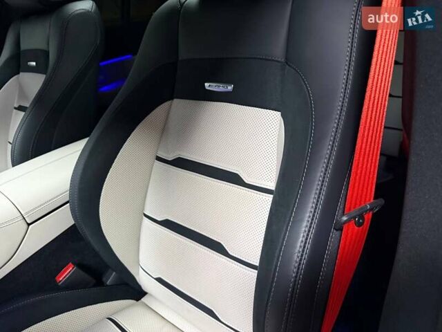 Білий Мерседес GLE-Class Coupe, об'ємом двигуна 3 л та пробігом 10 тис. км за 127500 $, фото 56 на Automoto.ua