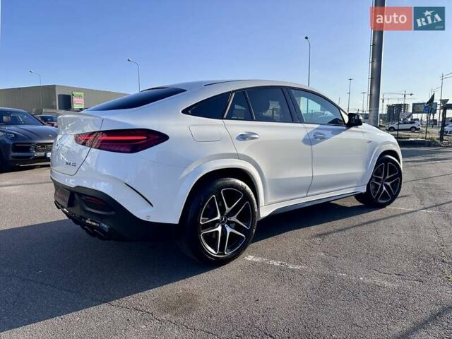 Белый Мерседес GLE-Class Coupe, объемом двигателя 3 л и пробегом 14 тыс. км за 124700 $, фото 2 на Automoto.ua