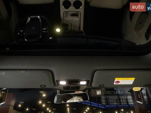 Білий Мерседес GLE-Class Coupe, об'ємом двигуна 3 л та пробігом 32 тис. км за 91000 $, фото 32 на Automoto.ua