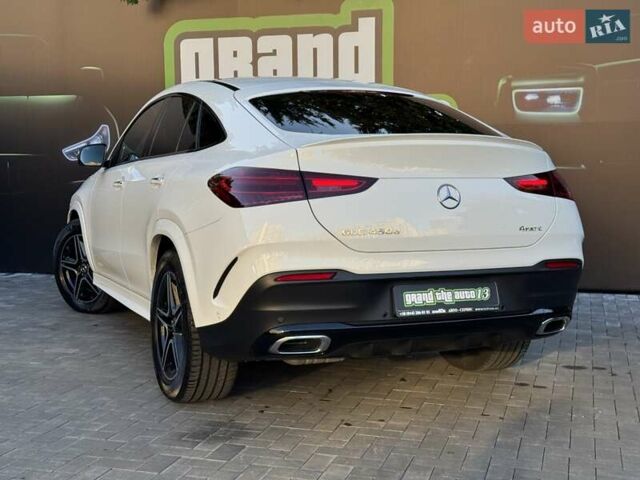 Белый Мерседес GLE-Class Coupe, объемом двигателя 3 л и пробегом 17 тыс. км за 117000 $, фото 16 на Automoto.ua