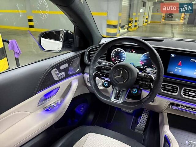 Белый Мерседес GLE-Class Coupe, объемом двигателя 3 л и пробегом 10 тыс. км за 127500 $, фото 80 на Automoto.ua