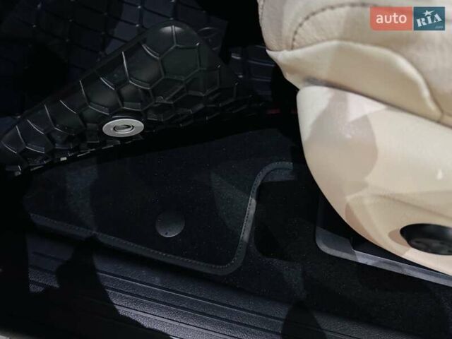 Белый Мерседес GLE-Class Coupe, объемом двигателя 2 л и пробегом 2 тыс. км за 117900 $, фото 88 на Automoto.ua