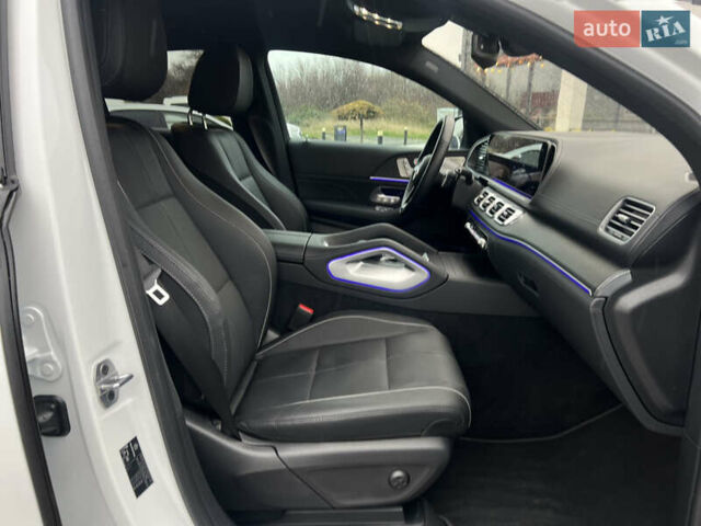 Білий Мерседес GLE-Class Coupe, об'ємом двигуна 2.99 л та пробігом 27 тис. км за 123500 $, фото 14 на Automoto.ua