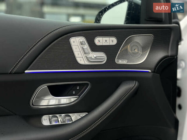 Білий Мерседес GLE-Class Coupe, об'ємом двигуна 2.99 л та пробігом 27 тис. км за 123500 $, фото 15 на Automoto.ua