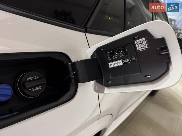 Белый Мерседес GLE-Class Coupe, объемом двигателя 2 л и пробегом 2 тыс. км за 117900 $, фото 57 на Automoto.ua