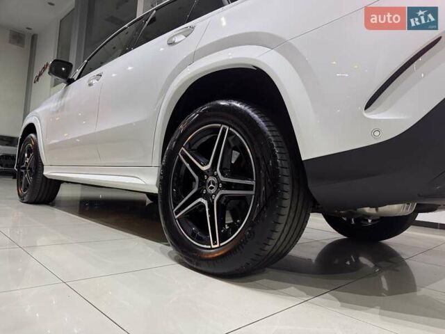 Білий Мерседес GLE-Class Coupe, об'ємом двигуна 2 л та пробігом 2 тис. км за 117900 $, фото 65 на Automoto.ua
