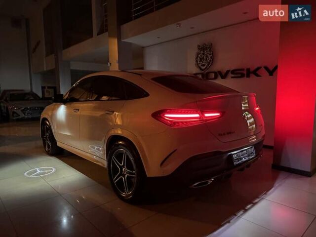 Белый Мерседес GLE-Class Coupe, объемом двигателя 2 л и пробегом 2 тыс. км за 117900 $, фото 14 на Automoto.ua