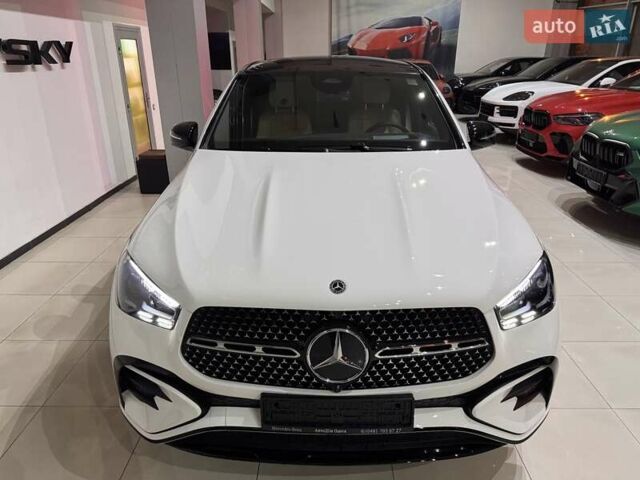 Белый Мерседес GLE-Class Coupe, объемом двигателя 2 л и пробегом 2 тыс. км за 117900 $, фото 22 на Automoto.ua