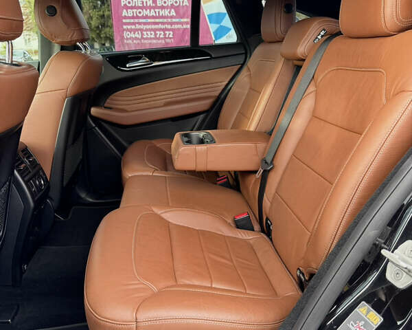 Черный Мерседес GLE-Class Coupe, объемом двигателя 3 л и пробегом 99 тыс. км за 41500 $, фото 10 на Automoto.ua