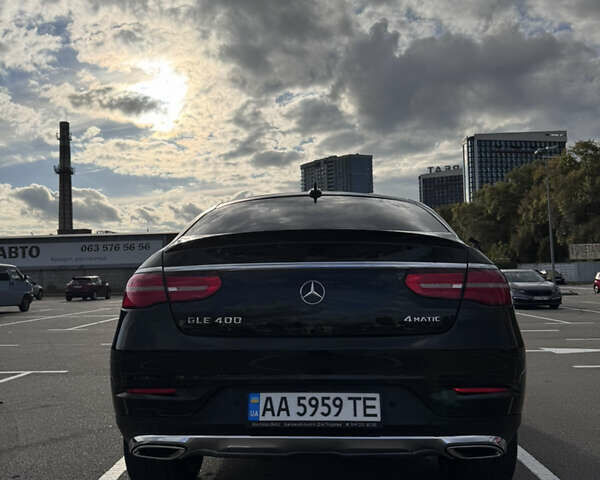 Черный Мерседес GLE-Class Coupe, объемом двигателя 3 л и пробегом 99 тыс. км за 41500 $, фото 9 на Automoto.ua