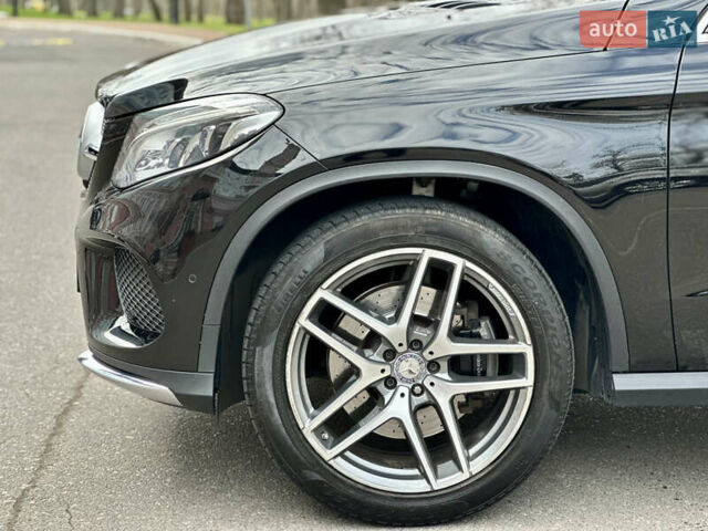 Чорний Мерседес GLE-Class Coupe, об'ємом двигуна 3 л та пробігом 98 тис. км за 39999 $, фото 11 на Automoto.ua
